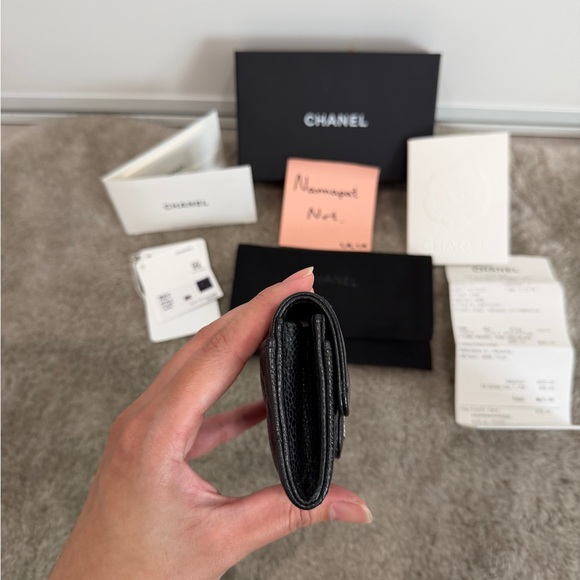 Chanel Classic Card Holder - Picture 7 of 16